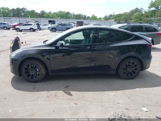Продаж на аукціоні авто 2023 Tesla Model Y Awd/long Range Dual Motor All-wheel Drive, vin: 7SAYGDEE6PA182986, номер лоту: 45289994