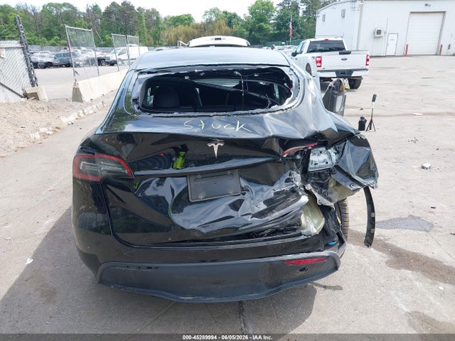 Продаж на аукціоні авто 2023 Tesla Model Y Awd/long Range Dual Motor All-wheel Drive, vin: 7SAYGDEE6PA182986, номер лоту: 45289994