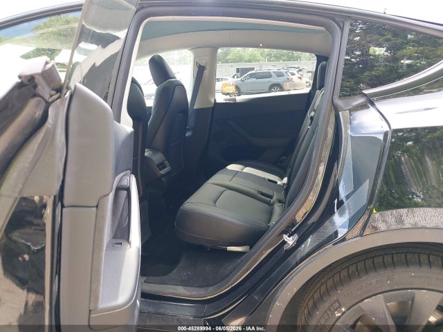 Продаж на аукціоні авто 2023 Tesla Model Y Awd/long Range Dual Motor All-wheel Drive, vin: 7SAYGDEE6PA182986, номер лоту: 45289994