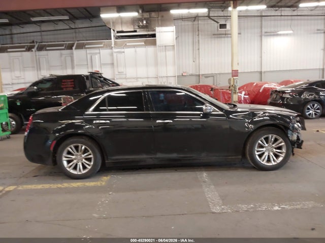 2C3CCAEG2FH766126 Chrysler 300C