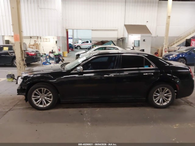 2C3CCAEG2FH766126 Chrysler 300C