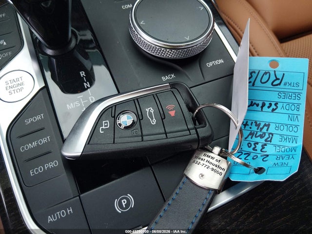 Продаж на аукціоні авто 2022 Bmw 330i Xdrive, vin: 3MW5R7J0XN8C77655, номер лоту: 45290100