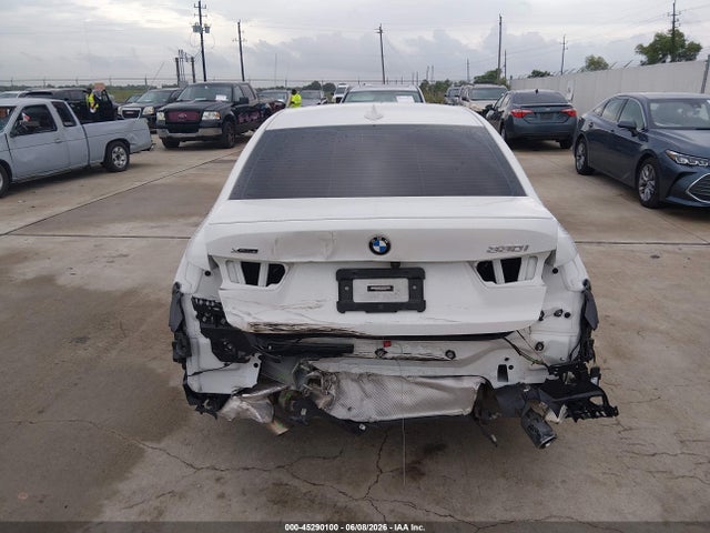 Продаж на аукціоні авто 2022 Bmw 330i Xdrive, vin: 3MW5R7J0XN8C77655, номер лоту: 45290100