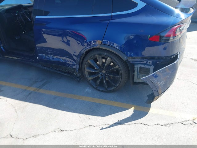 Tesla Model X 100d/75d/p100d 2018 5YJXCBE21JF128634 Image 6