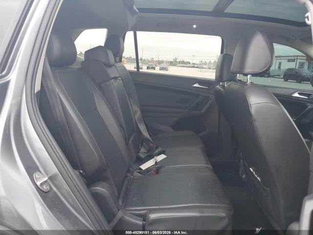 45290151 :رقم المزاد ، 3VV3B7AX0JM003489 vin ، 2018 Volkswagen Tiguan 2.0t Se/2.0t Sel مزاد بيع