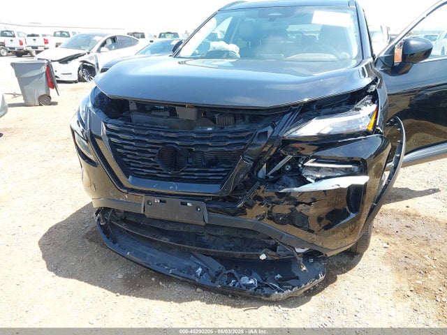 JN8BT3BA8PW009578 Nissan Rogue Sv Fwd