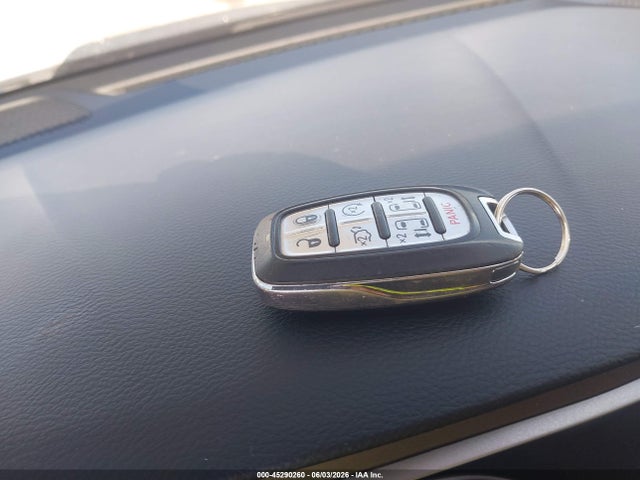 Продаж на аукціоні авто 2019 Chrysler Pacifica Touring L, vin: 2C4RC1BG4KR540054, номер лоту: 45290260