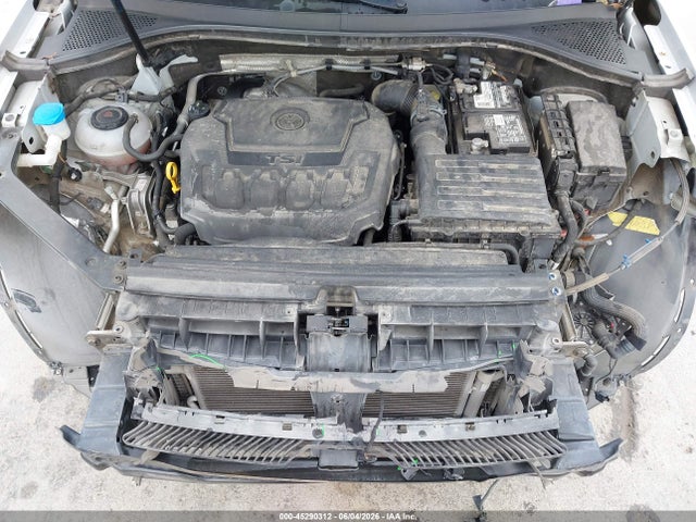 Продаж на аукціоні авто 2018 Volkswagen Tiguan 2.0t Se/2.0t Sel, vin: 3VV3B7AX3JM091387, номер лоту: 45290312