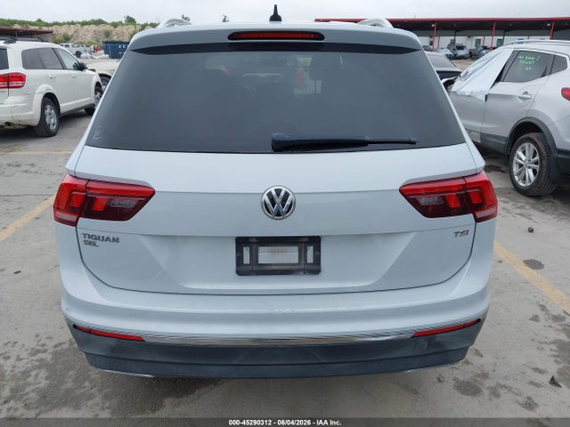 Продаж на аукціоні авто 2018 Volkswagen Tiguan 2.0t Se/2.0t Sel, vin: 3VV3B7AX3JM091387, номер лоту: 45290312