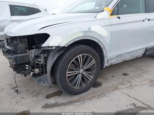 Продаж на аукціоні авто 2018 Volkswagen Tiguan 2.0t Se/2.0t Sel, vin: 3VV3B7AX3JM091387, номер лоту: 45290312
