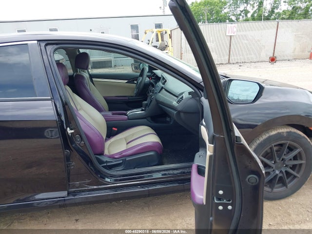 Продажа на аукционе авто 2016 Honda Civic Lx, vin: 19XFC2F58GE092217, номер лота: 45290318