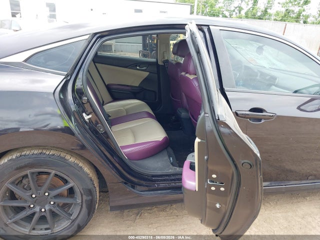 Продажа на аукционе авто 2016 Honda Civic Lx, vin: 19XFC2F58GE092217, номер лота: 45290318