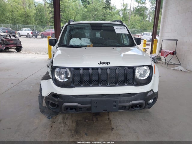 ZACNJBAB7LPL24184 Jeep Renegade Upland 4x4