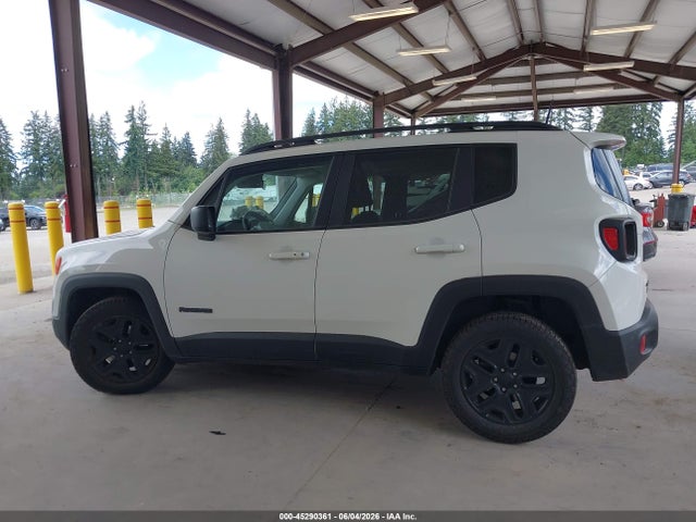 ZACNJBAB7LPL24184 Jeep Renegade Upland 4x4