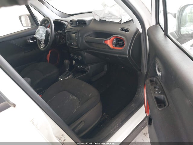 ZACNJBAB7LPL24184 Jeep Renegade Upland 4x4