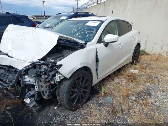 Продажа на аукционе авто 2015 Mazda Mazda3 S Grand Touring, vin: JM1BM1M35F1252014, номер лота: 45290363