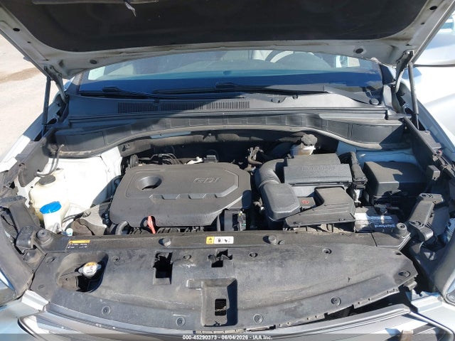 Auction sale of the 2017 Hyundai Santa Fe Sport 2.4l, vin: 5XYZTDLB4HG478043, lot number: 45290373