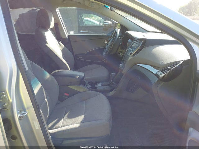 Auction sale of the 2017 Hyundai Santa Fe Sport 2.4l, vin: 5XYZTDLB4HG478043, lot number: 45290373