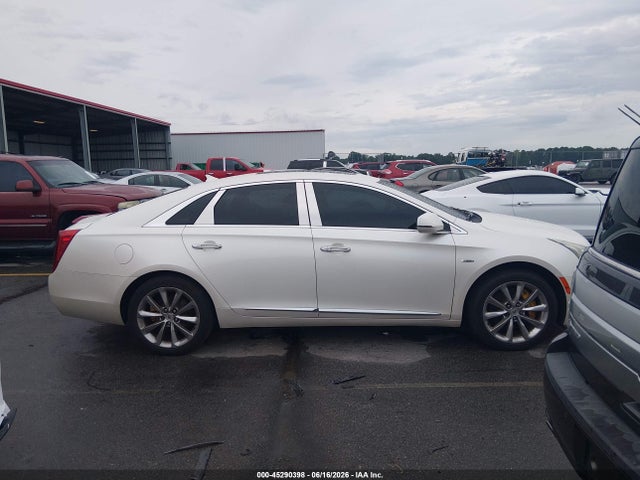 2014 Cadillac Xts Premium მანქანა იყიდება აუქციონზე, vin: 2G61P5S38E9196581, აუქციონის ნომერი: 45290398