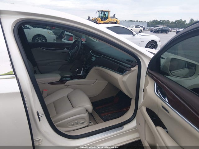 2014 Cadillac Xts Premium მანქანა იყიდება აუქციონზე, vin: 2G61P5S38E9196581, აუქციონის ნომერი: 45290398