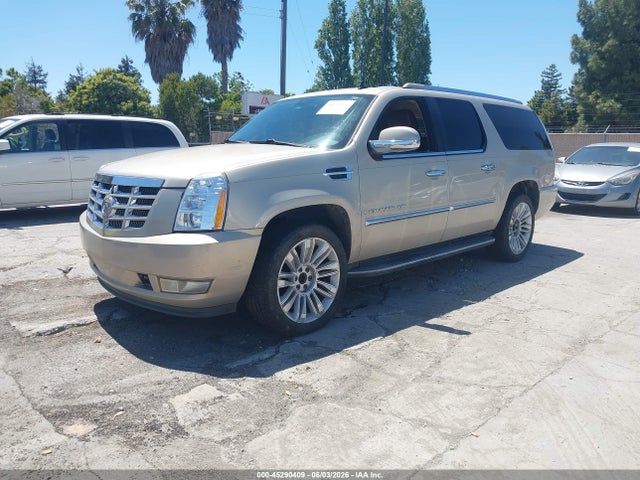 2008 Cadillac Escalade Esv Standard მანქანა იყიდება აუქციონზე, vin: 1GYFC66898R187581, აუქციონის ნომერი: 45290409