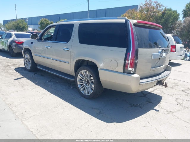 2008 Cadillac Escalade Esv Standard მანქანა იყიდება აუქციონზე, vin: 1GYFC66898R187581, აუქციონის ნომერი: 45290409