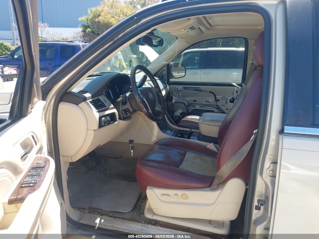 2008 Cadillac Escalade Esv Standard მანქანა იყიდება აუქციონზე, vin: 1GYFC66898R187581, აუქციონის ნომერი: 45290409
