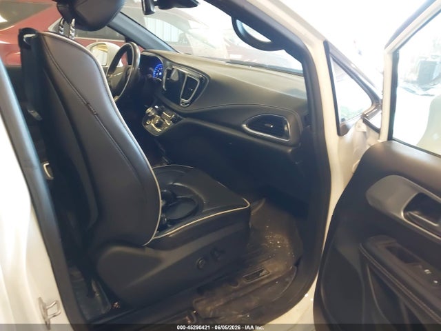 45290421 :رقم المزاد ، 2C4RC1GG7LR134098 vin ، 2020 Chrysler Pacifica Limited مزاد بيع