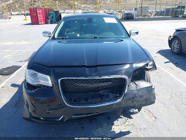 2C3CCAEGXFH893982 Chrysler 300C