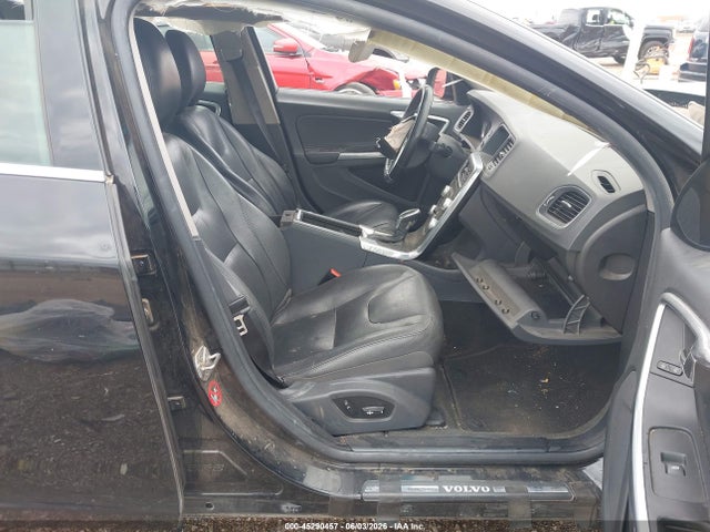 Aukcja sprzedaży 2016 Volvo S60 T5 Drive-e Premier, vin: YV126MFK6G2414366, numer aukcji: 45290457