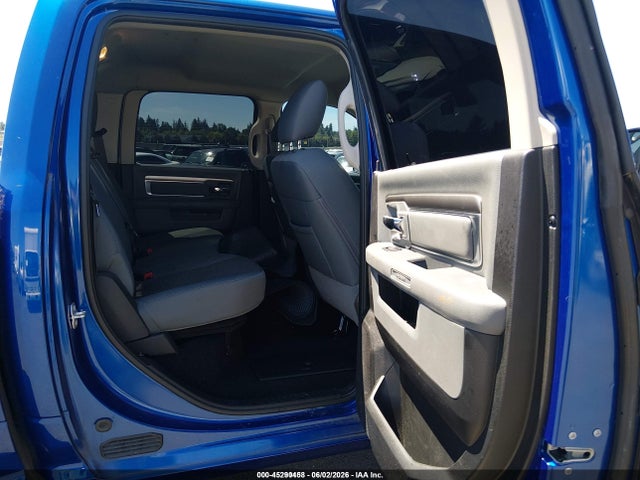 45290458 :رقم المزاد ، 1C6RR7LG9KS521831 vin ، 2019 Ram 1500 Classic Slt  4x4 5'7 Box مزاد بيع