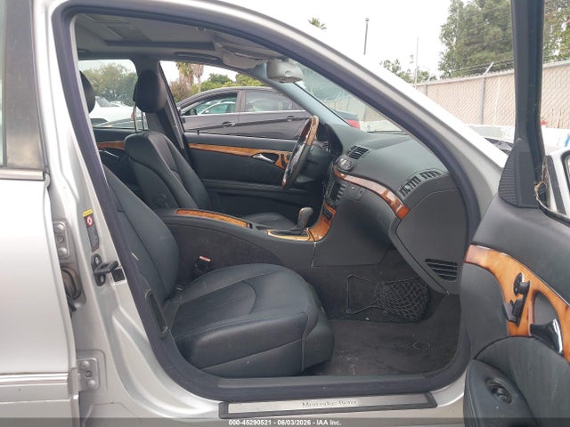 45290521 :رقم المزاد ، WDBUF70J05A750600 vin ، 2005 Mercedes-benz E 500 مزاد بيع