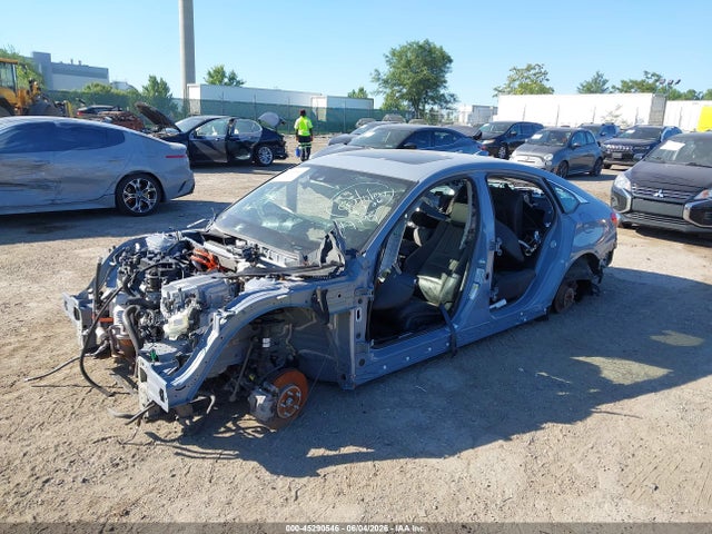 1HGCV3F99NA007795 Honda Accord Hybrid Touring