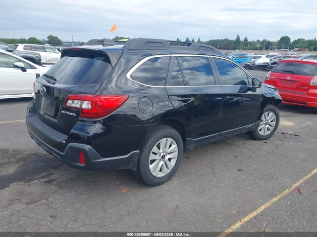 Subaru Outback 2.5i Premium 2018 4S4BSAFC4J3361950 Image 4