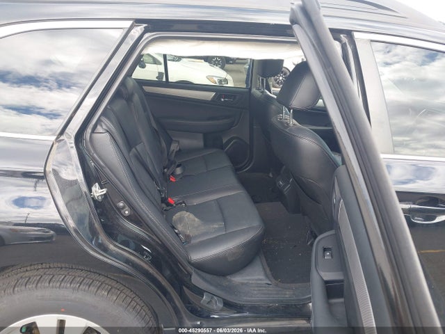 Subaru Outback 2.5i Premium 2018 4S4BSAFC4J3361950 Image 8