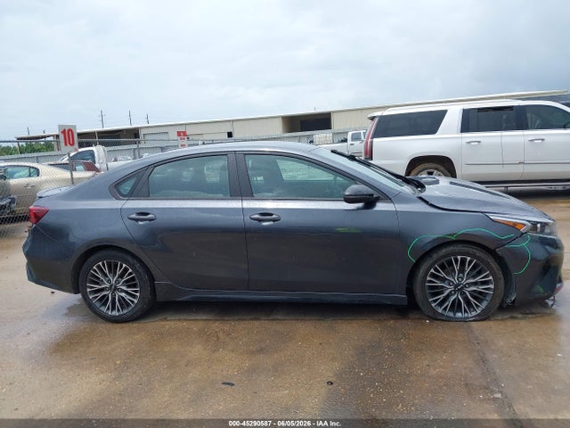 Продаж на аукціоні авто 2023 Kia Forte Gt-line, vin: 3KPF54AD6PE612600, номер лоту: 45290587