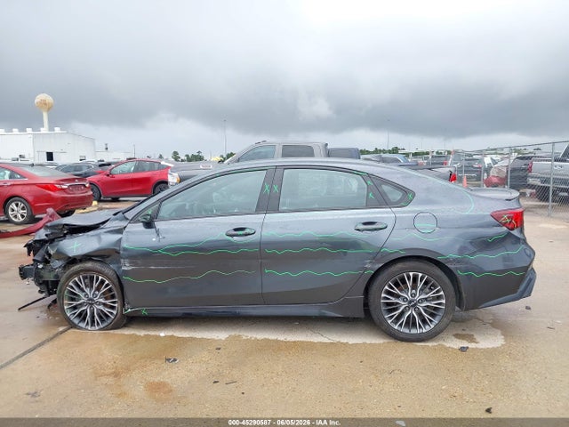 Продаж на аукціоні авто 2023 Kia Forte Gt-line, vin: 3KPF54AD6PE612600, номер лоту: 45290587
