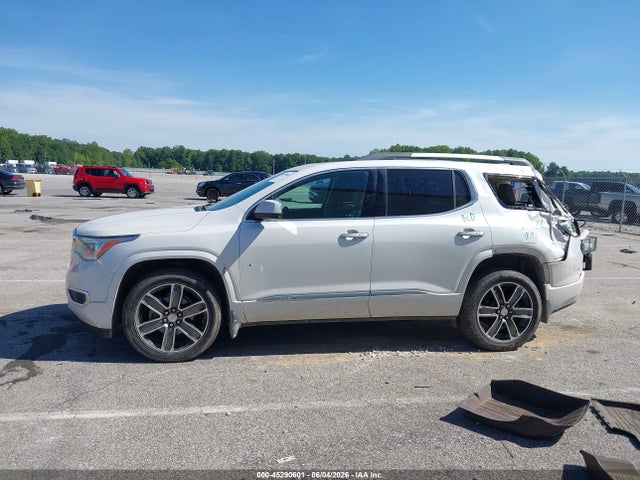 45290601 :رقم المزاد ، 1GKKNXLS5HZ290442 vin ، 2017 Gmc Acadia Denali مزاد بيع