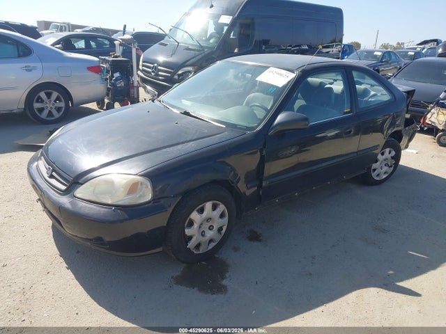 2000 Honda Civic Dx მანქანა იყიდება აუქციონზე, vin: 1HGEJ6226YL130381, აუქციონის ნომერი: 45290625