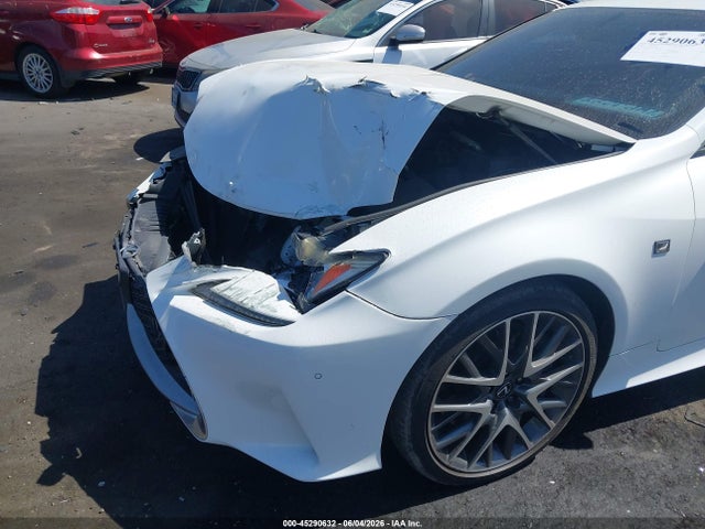 Lexus RC 200T 2016 JTHHA5BC4G5002897 Image 17