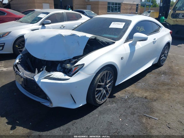 Lexus RC 200T 2016 JTHHA5BC4G5002897 Image 2