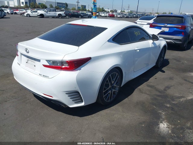 Lexus RC 200T 2016 JTHHA5BC4G5002897 Image 4