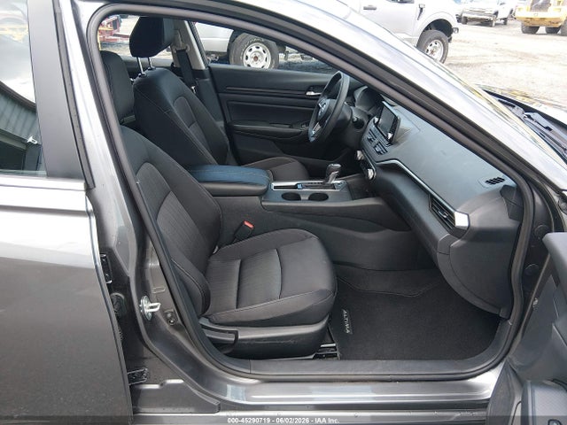 1N4BL4BV2NN387392 Nissan Altima S Fwd