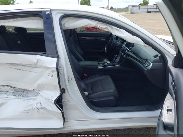1HGCV1F39JA101136 Honda Accord Sport