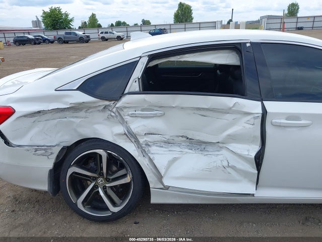 1HGCV1F39JA101136 Honda Accord Sport