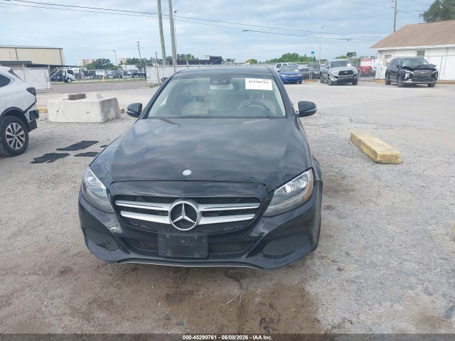 2016 Mercedes-benz C 300 4matic მანქანა იყიდება აუქციონზე, vin: 55SWF4KB2GU146845, აუქციონის ნომერი: 45290761