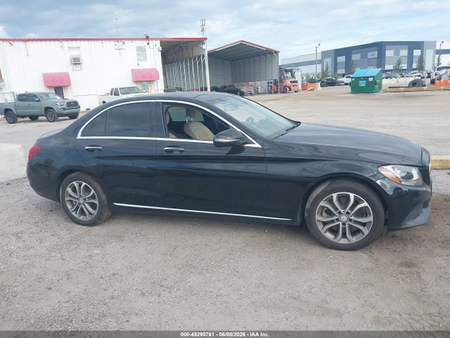 2016 Mercedes-benz C 300 4matic მანქანა იყიდება აუქციონზე, vin: 55SWF4KB2GU146845, აუქციონის ნომერი: 45290761