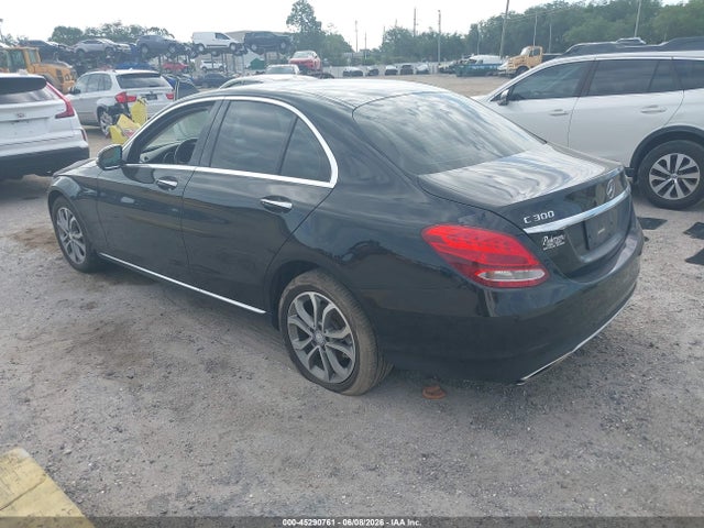 2016 Mercedes-benz C 300 4matic მანქანა იყიდება აუქციონზე, vin: 55SWF4KB2GU146845, აუქციონის ნომერი: 45290761