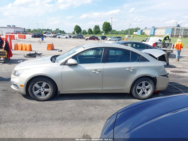 45290772 :رقم المزاد ، 1G1PC5SB6F7295826 vin ، 2015 Chevrolet Cruze 1lt Auto مزاد بيع