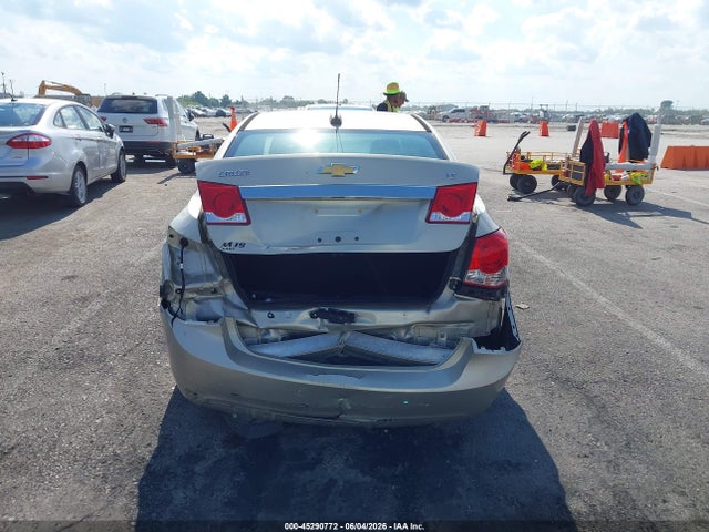 45290772 :رقم المزاد ، 1G1PC5SB6F7295826 vin ، 2015 Chevrolet Cruze 1lt Auto مزاد بيع